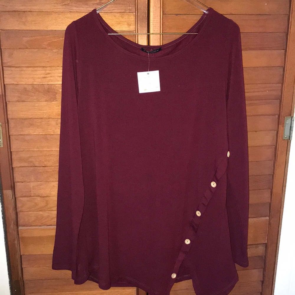 Long sleeve maroon button up